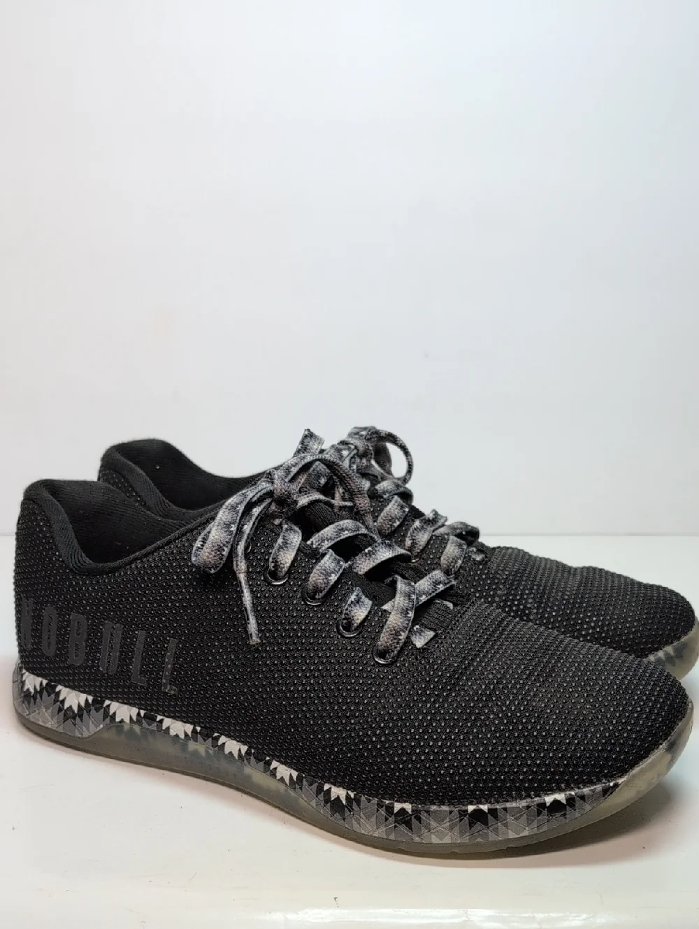 NOBULL Outwork Edge Training Sneakers  unisex woman sz 9 / mens 7.5   EU 40.5